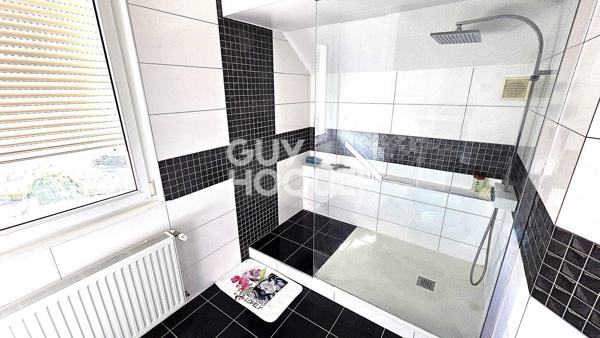 Appartement à vendre de 6 pièces de 160m²