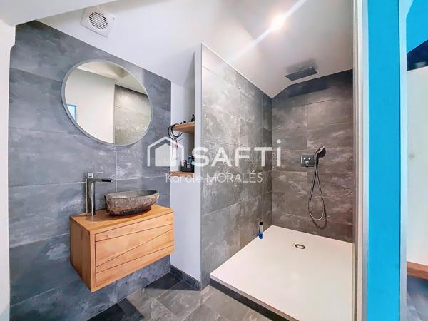 PERPIGNAN, ENSEMBLE IMMOBILIER AVEC BEAU POTENTIEL ET EXCELLENTE LOCALISATION