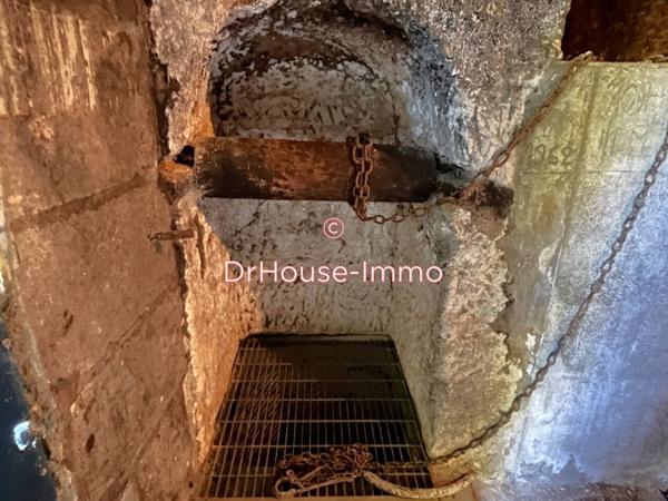 Bien immobilier à vendre 1 pièce de 82 m²