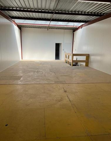 Local d'activité Roissy En Brie 270 m2