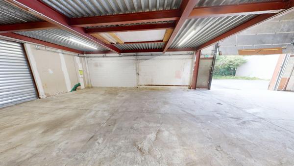 Local d'activité Roissy En Brie 260 m2