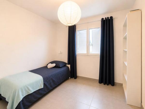 Vente                                                      Maison
                        
                     4 pièces                      81 m2                     à Le Cannet-des-Maures