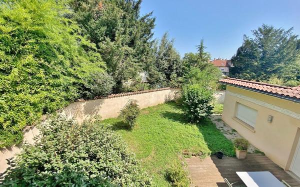 Maison à vendre    6 pièces • 173,88 m2 Sainte-Foy-lès-Lyon