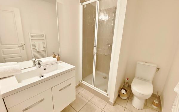 Maison à vendre    6 pièces • 173,88 m2 Sainte-Foy-lès-Lyon