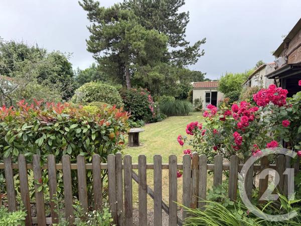 Maison à vendre  7 pièces - 121,18 m 2   LA BERNERIE EN RETZ  - 44