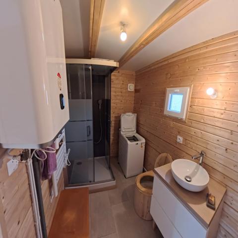 🌿 Tiny House lumineuse 20 m² – fabrication artisanale – écologique et prête à vivre