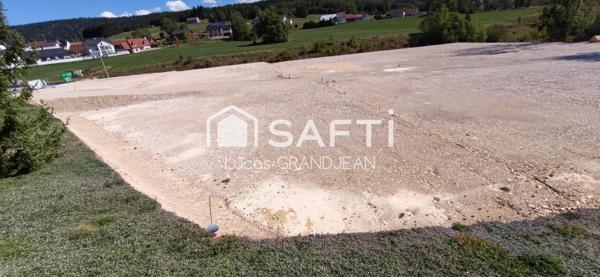 Terrain commercial de 755 m² – N5 à proximité