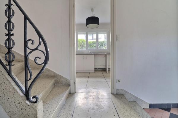 Maison année 50, 4 chambres et jardin