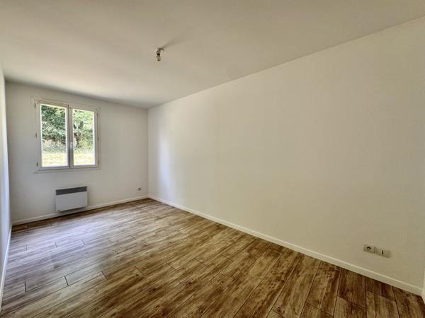 Martinet (85150) Maison 3 chambres sur 977 m2 de terrain