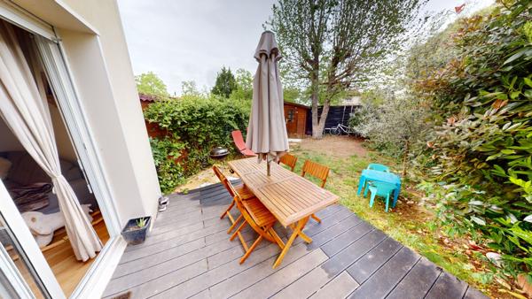 COLOMIERS Maison T4 avec jardin privatif, piscine et 3 places de parking