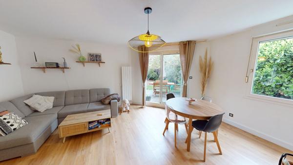 COLOMIERS Maison T4 avec jardin privatif, piscine et 3 places de parking