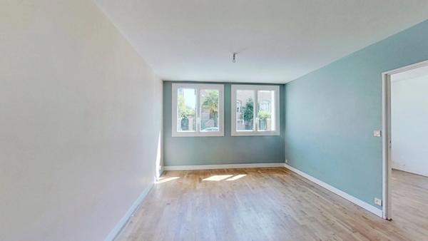 Appartement à vendre 3 pièces RENNES (35) Jeanne d’Arc / Michelet – Appartement T3 traversant de 58 m² – cave – métro ligne B