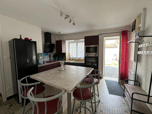 Maison meublée Tonnay Charente 2 pièce(s) 54.42 m2