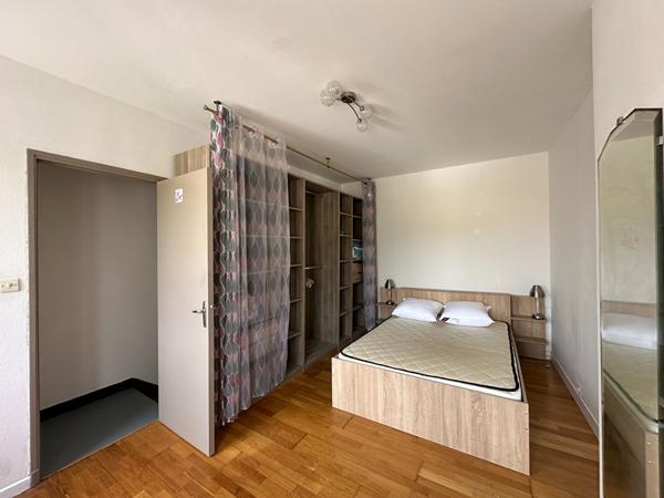 Maison meublée Tonnay Charente 2 pièce(s) 54.42 m2