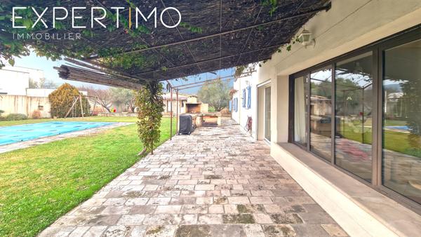 Bagard (30140) Maison avec piscine d'une superficie de 171 m² habitables + mazet indépendant sur un terrain de 1300 m²