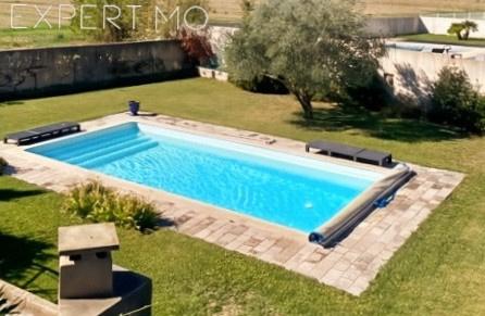 Bagard (30140) Maison avec piscine d'une superficie de 171 m² habitables + mazet indépendant sur un terrain de 1300 m²