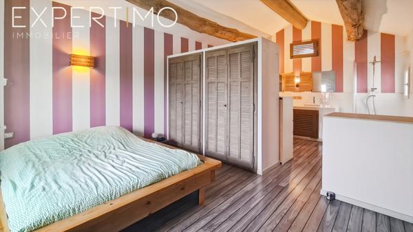 Bagard (30140) Maison avec piscine d'une superficie de 171 m² habitables + mazet indépendant sur un terrain de 1300 m²