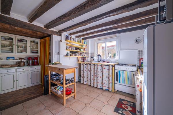 Maison à FRESNAY-SUR-SARTHE, 72130 - 5 pièces 120m²