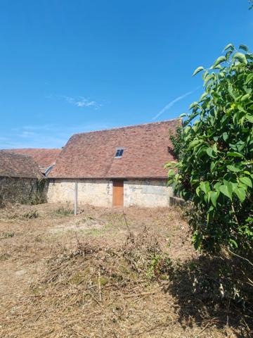 Maison en pierre brute à rénover, fond impasse, au calme Nord Sarthe proche Mamers, à 20min d'Alençon, accès rapide péage accès LE MANS  35 min