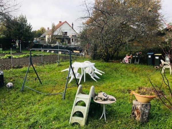 Dpt Cher (18), à vendre Grande Maison à rénover