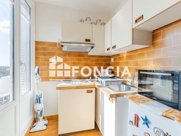 À vendre Studio 25 m² - Tours 37000