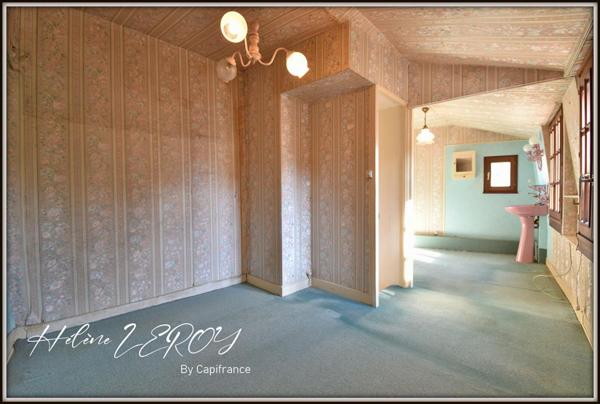 Maison proche centre ville avec bâtiments à réhabiliter