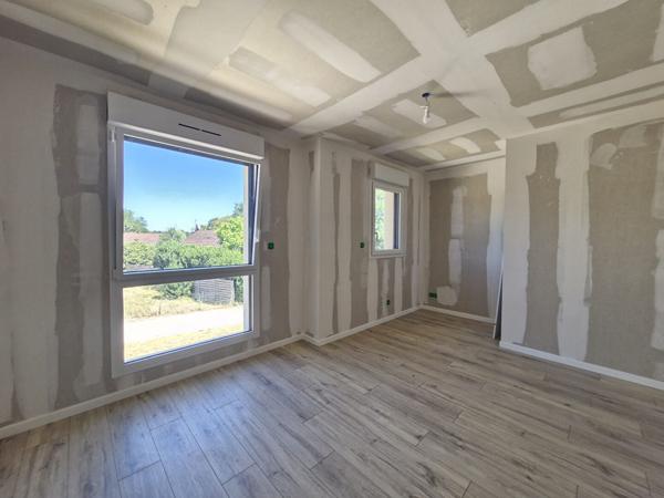 Belle villa contemporaine neuve 4 chambres entre Cuiseaux et Louhans
