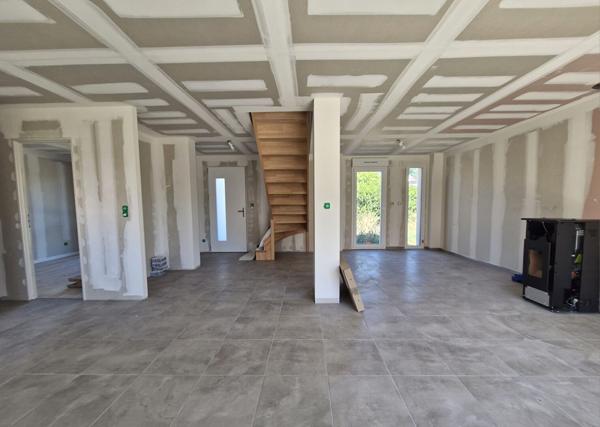Belle villa contemporaine neuve 4 chambres entre Cuiseaux et Louhans