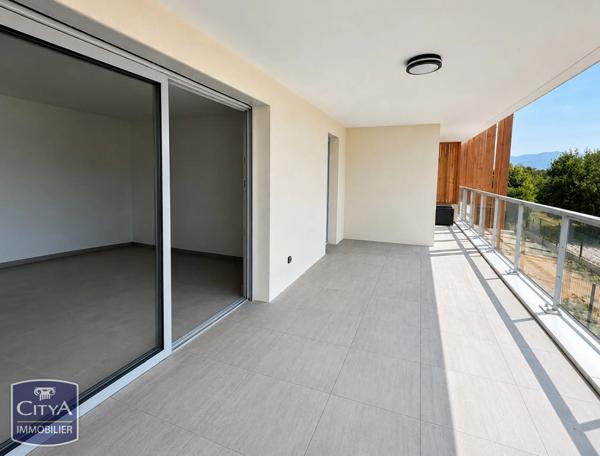 Appartement à vendre 3 pièces 70m² Saint-Marcellin (38160)