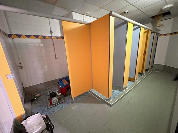 Local commercial Augny 1030 m2