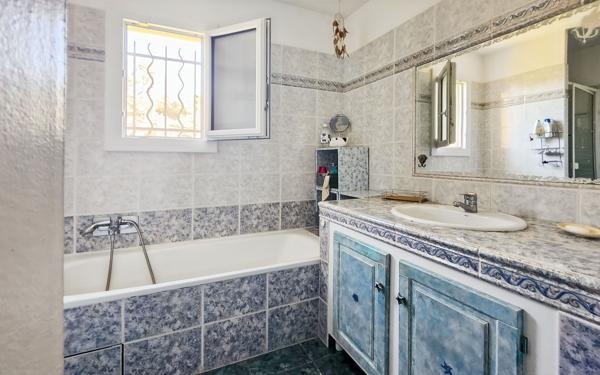 Maison à vendre    4 pièces • 114,80 m2 Pierrelatte