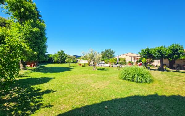 Maison à vendre    4 pièces • 114,80 m2 Pierrelatte