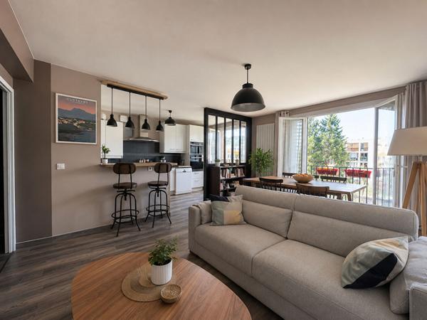 Appartement 3 pièces très lumineux proche RER , Bièvres, DPE D, PARFAIT ÉTAT .