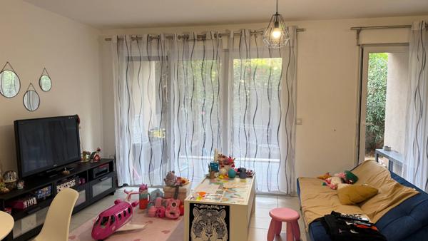 Appartement à vendre 2 pièces SAINT RAPHAEL (83)