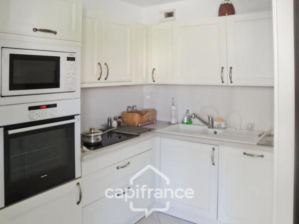 Appartement à vendre 3 pièces, Hyères  (83), Bassin Royal, Double GARAGE.