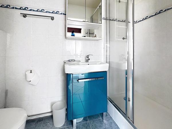 Appartement de 120 m2 (102m2 carrez) avec grande terrasse et balcon