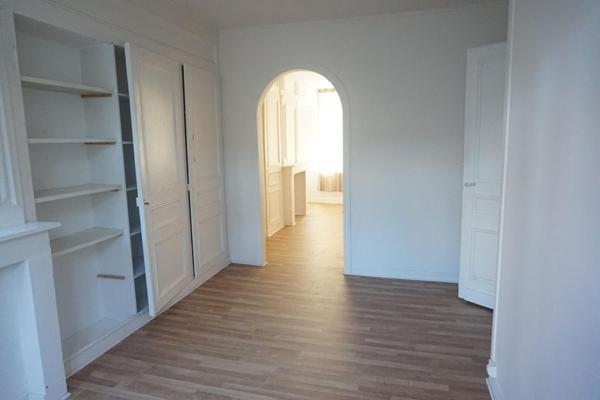 A LOUER : T2 à LILLE • Rue Henri Kolb, Wazemmes • 700 € CC • Réf. G229