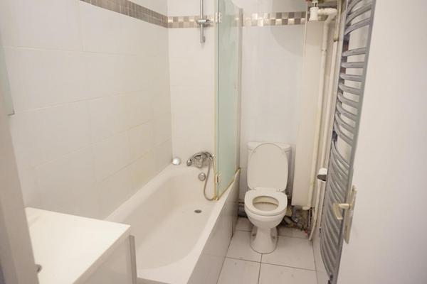 A LOUER : T2 à LILLE • Rue Henri Kolb, Wazemmes • 700 € CC • Réf. G229