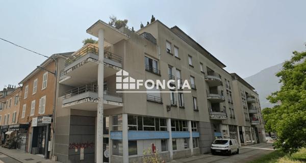 Location Parking - Le Pont-de-claix 38800