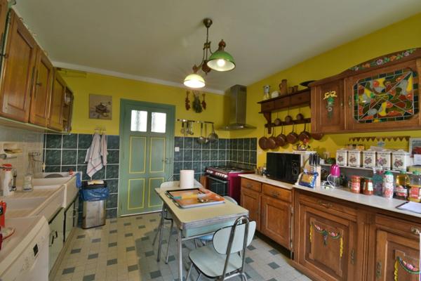 Maison de charme, 162m², à LE PONT CHRETIEN CHABENET (36)