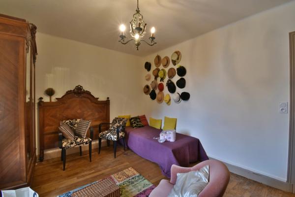 Maison de charme, 162m², à LE PONT CHRETIEN CHABENET (36)