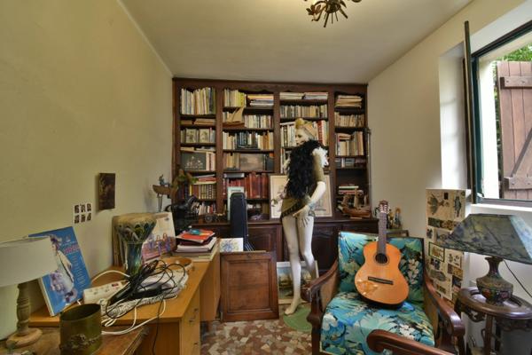 Maison de charme, 162m², à LE PONT CHRETIEN CHABENET (36)