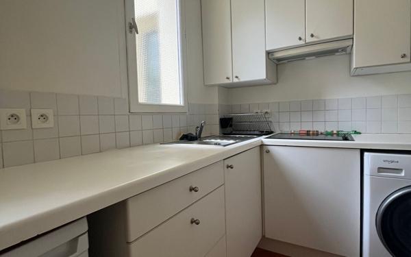Appartement à louer    2 pièces • 40,96 m2 Paris 11