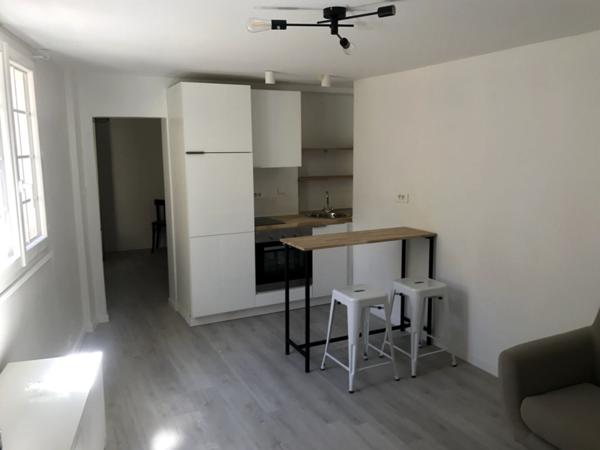 Appartement meublé Nantes centre ville 1 pièce(s) 30.69 m2