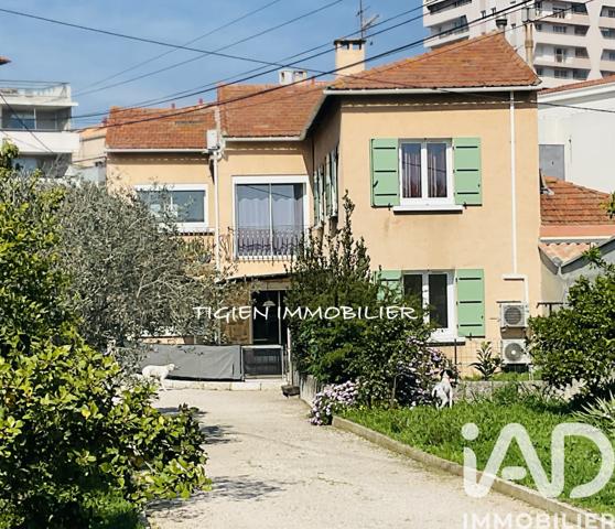 Maison à vendre 6 pièces 186 m² La Seyne-sur-Mer