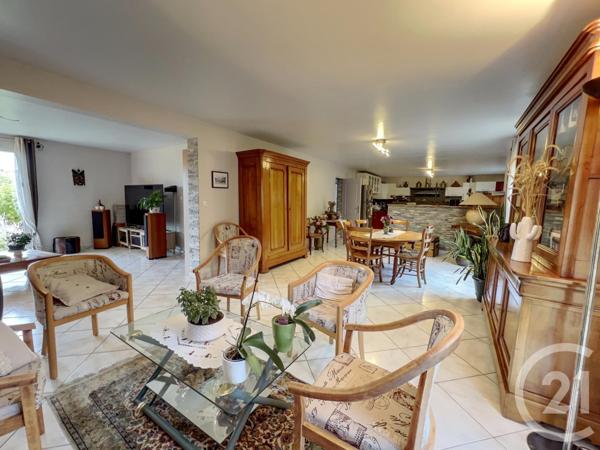 Maison à vendre  8 pièces - 191 m2 MAULE - 78