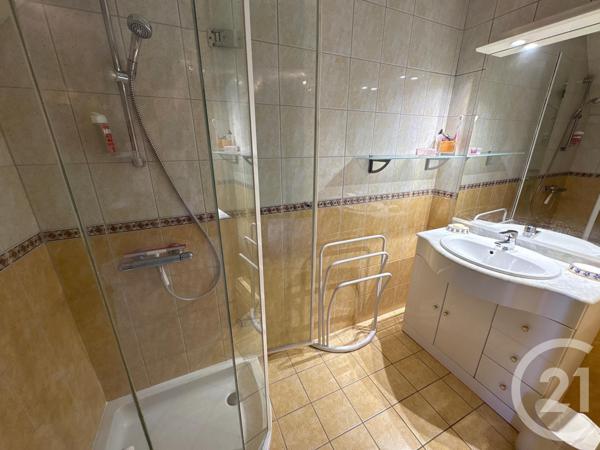 Maison à vendre  8 pièces - 191 m2 MAULE - 78