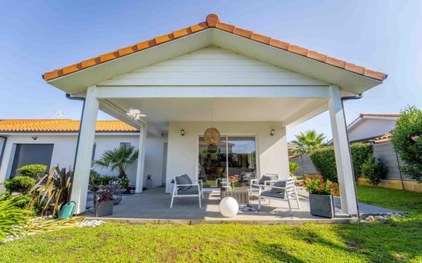 Maison à vendre    4 pièces •  Biscarrosse