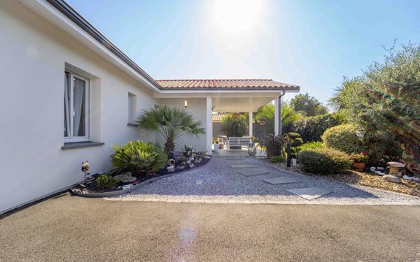 Maison à vendre    4 pièces •  Biscarrosse