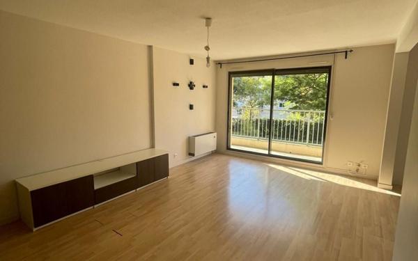 Appartement à louer    3 pièces •  Toulouse